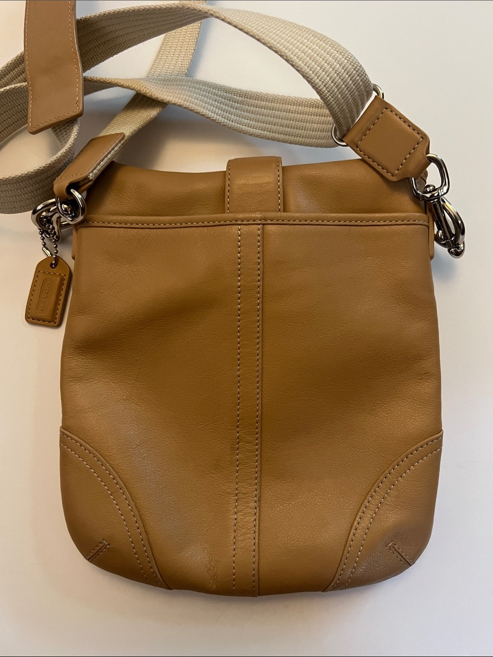 Coach Tan Crossbody - Picture 6 of 11